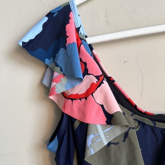 Motherhood Maternity BEACH BUMP Swimsuit L - Picture 3 of 9